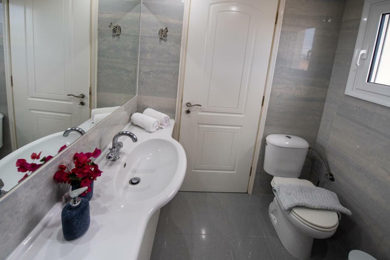 Violet Luxury Villa Kalligoni Екстериор снимка