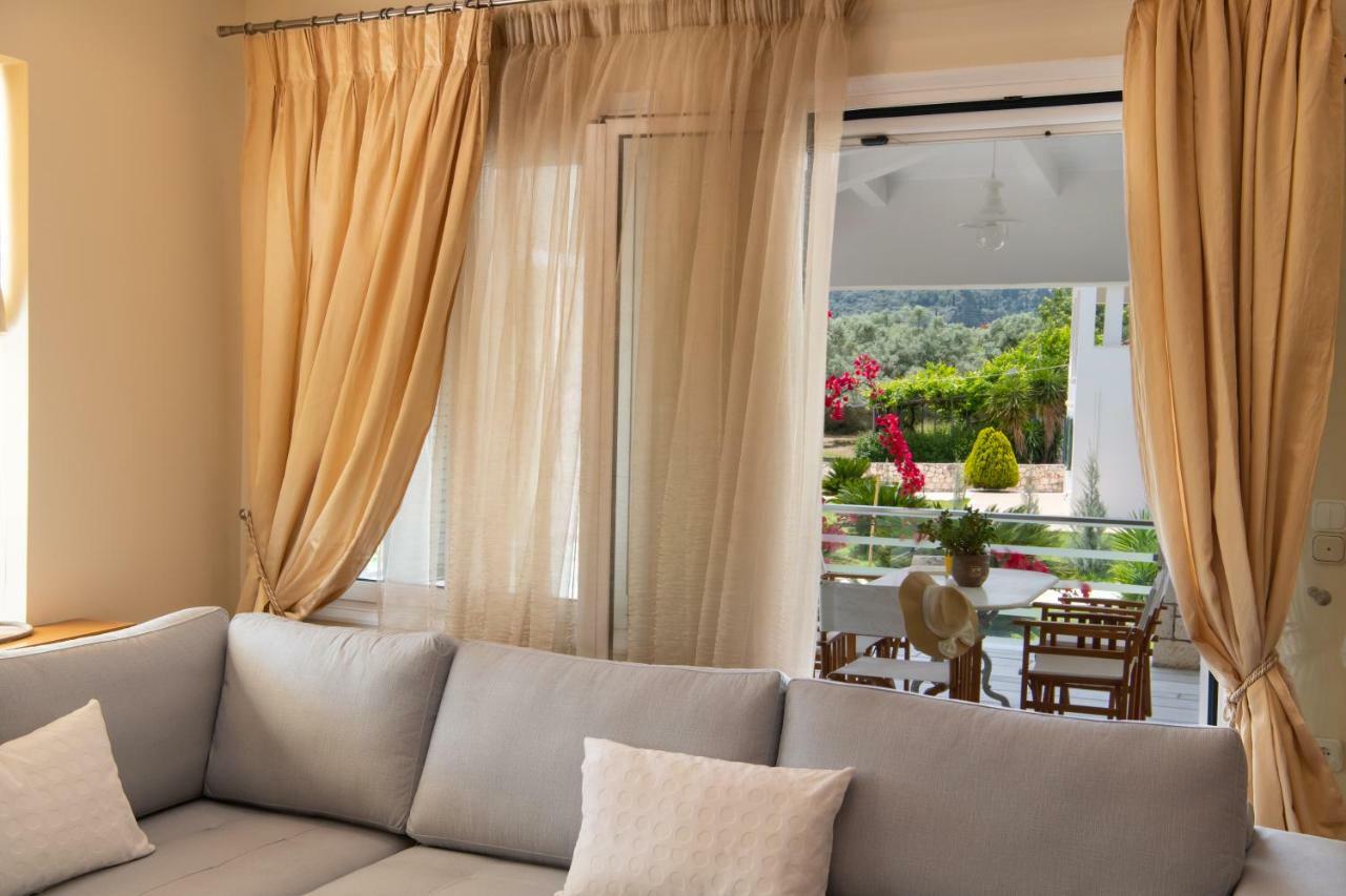 Violet Luxury Villa Kalligoni Екстериор снимка